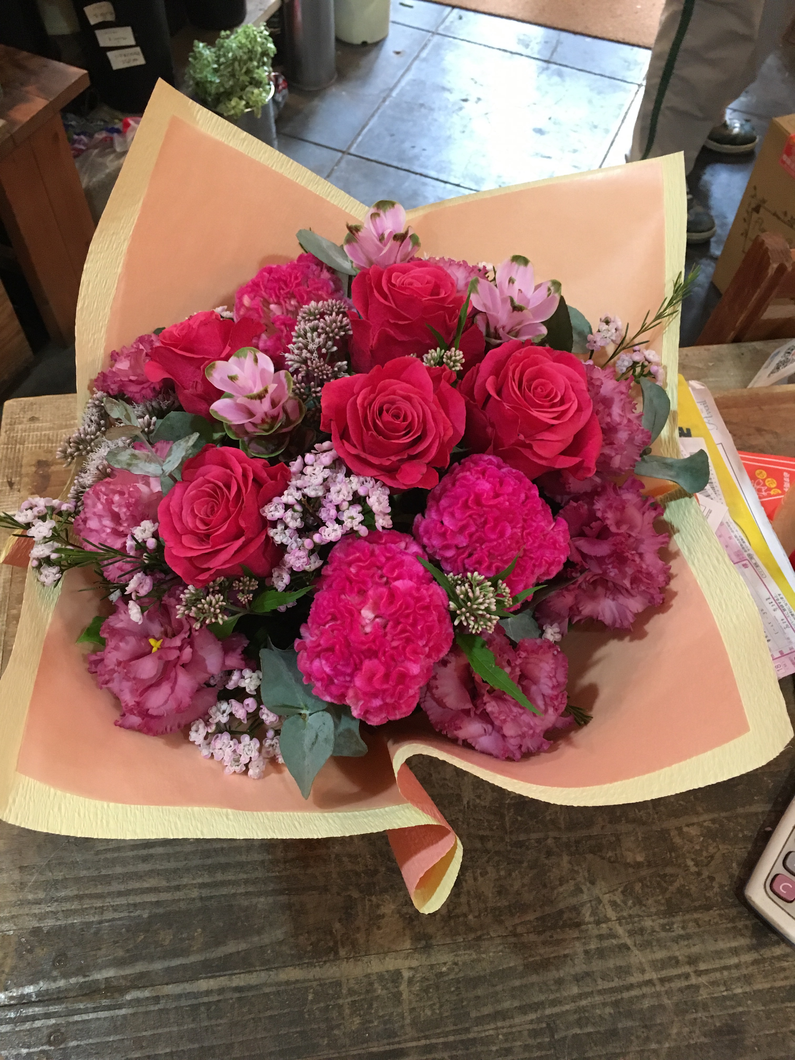 お母さんへのお誕生日に花を贈る 銀座 阿佐ヶ谷の花屋 Avail アヴェール